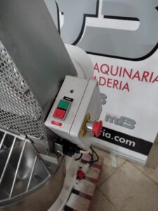 AMASADORA DE BRAZOS (Vimar) (España)